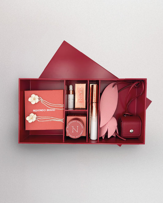 Christmas Box - Nieves Beauty x Redondo Brand