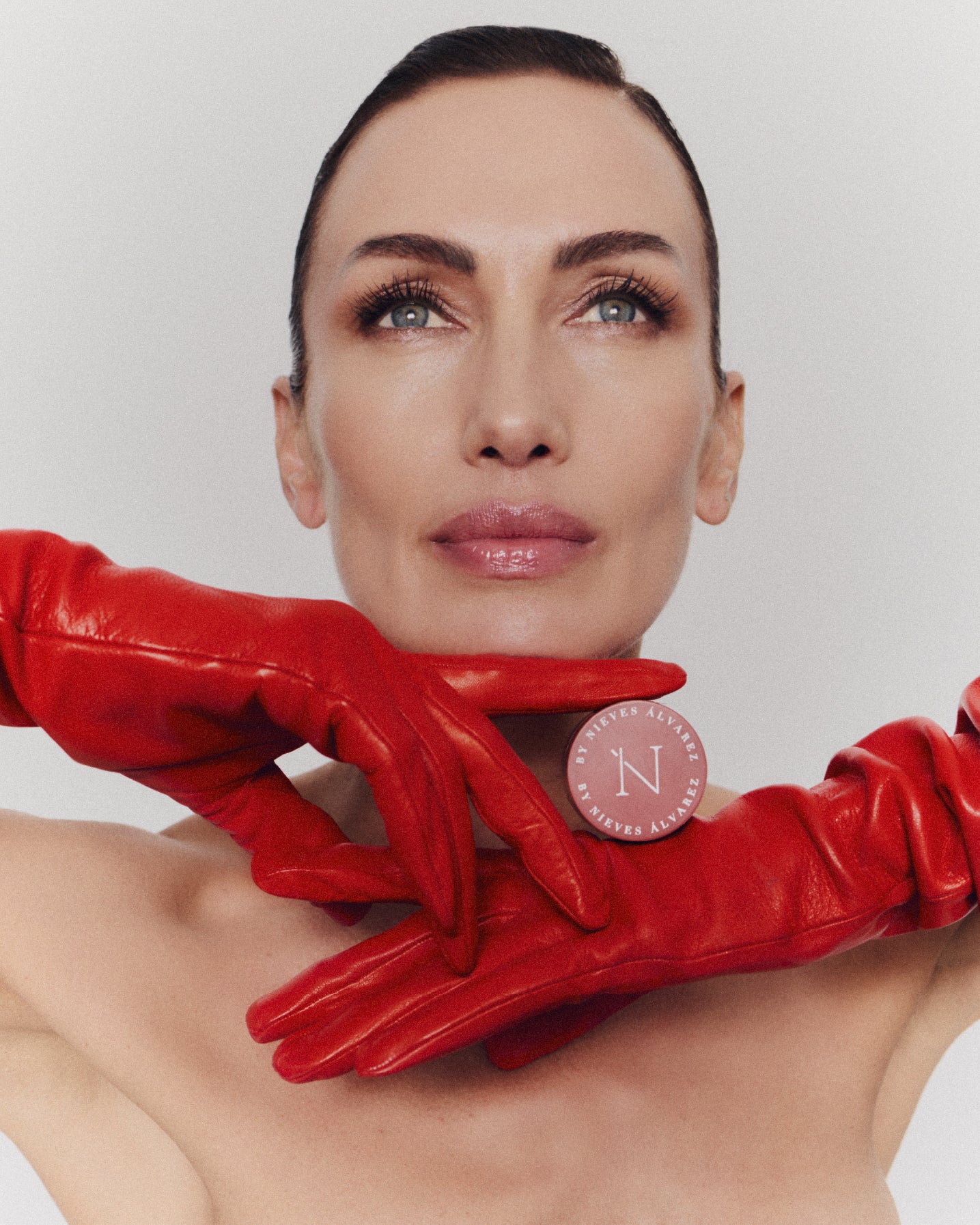 Christmas Box - Nieves Beauty x Redondo Brand